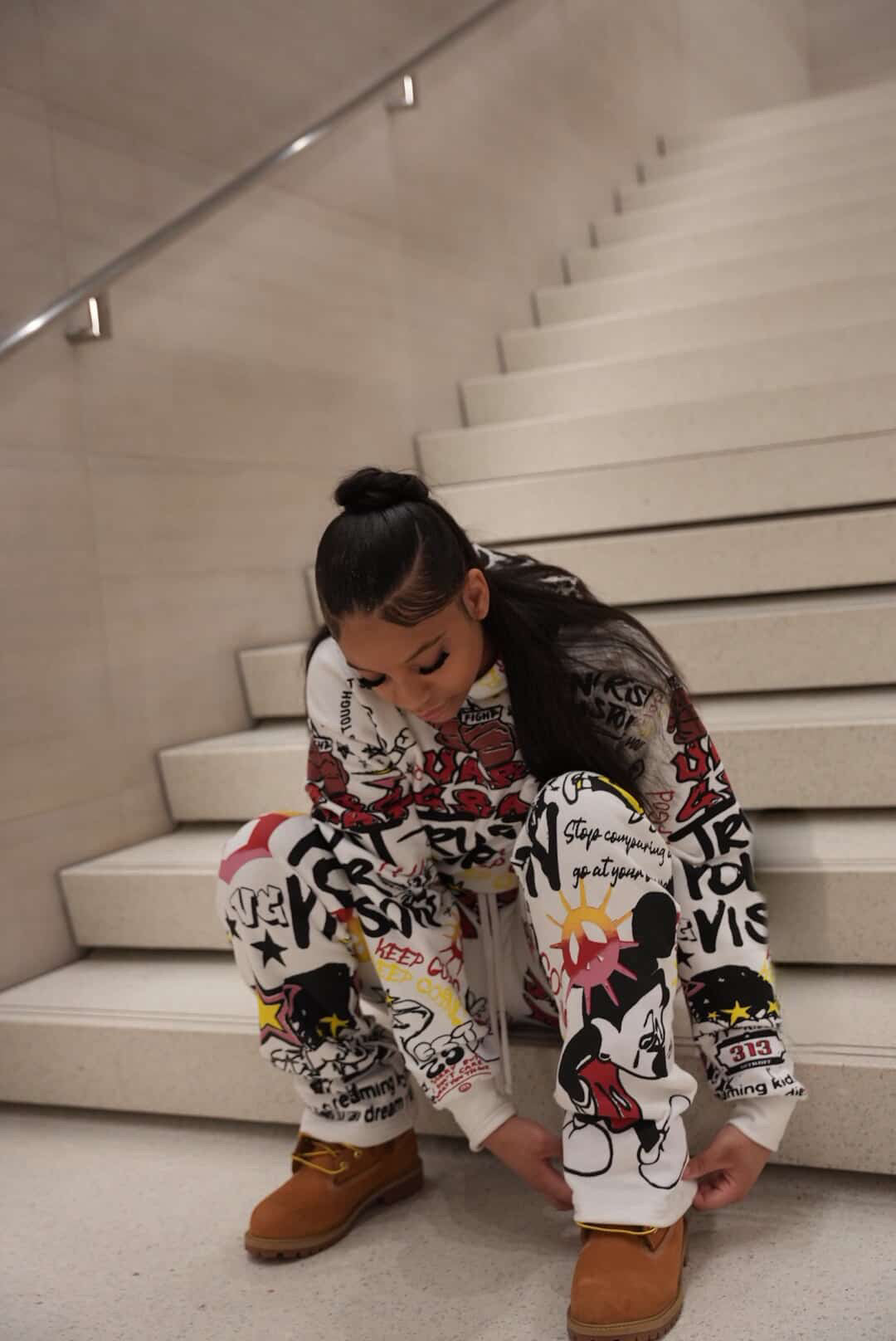 TRUST YOUR VISION HOODIE